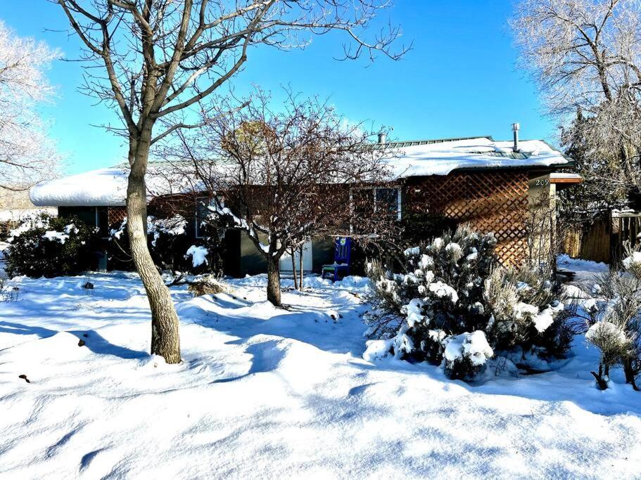 Fully Furnished, Serene Taos House Buitenkant foto